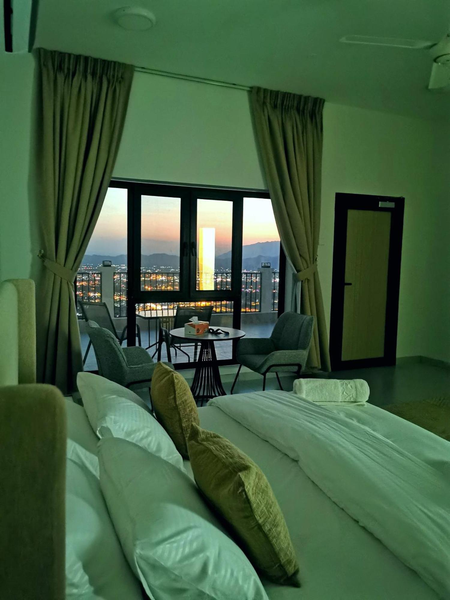 Hotel Sunset Sky Misfāh Esterno foto